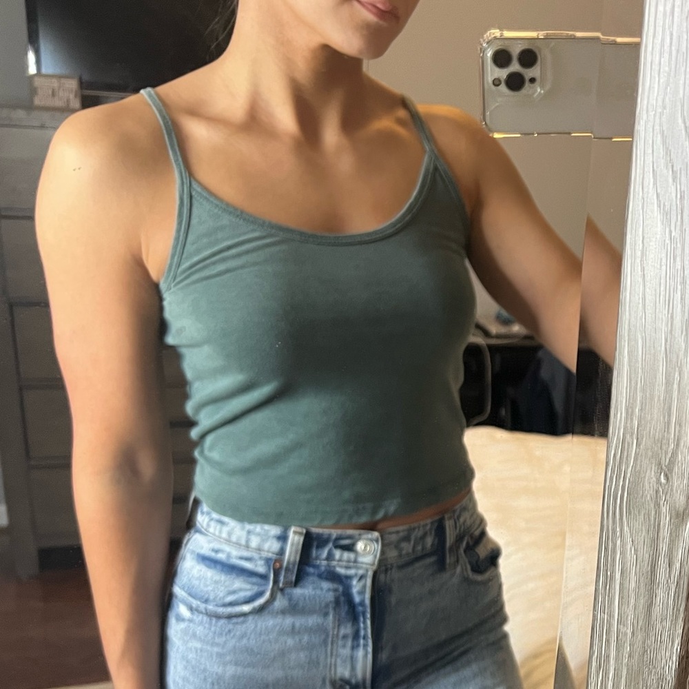 PacSun Cropped Tank